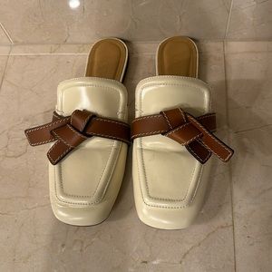 Loewe gate flat mule milk tan color. Size 39